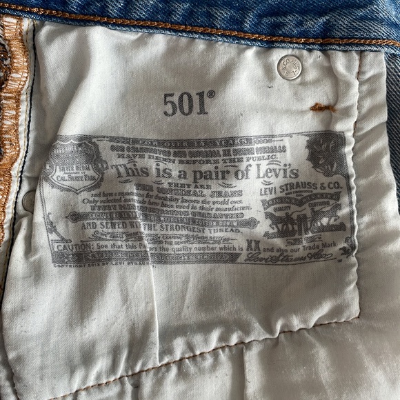 Levi’s 501 High Rise Denim Shorts - Picture 10 of 10